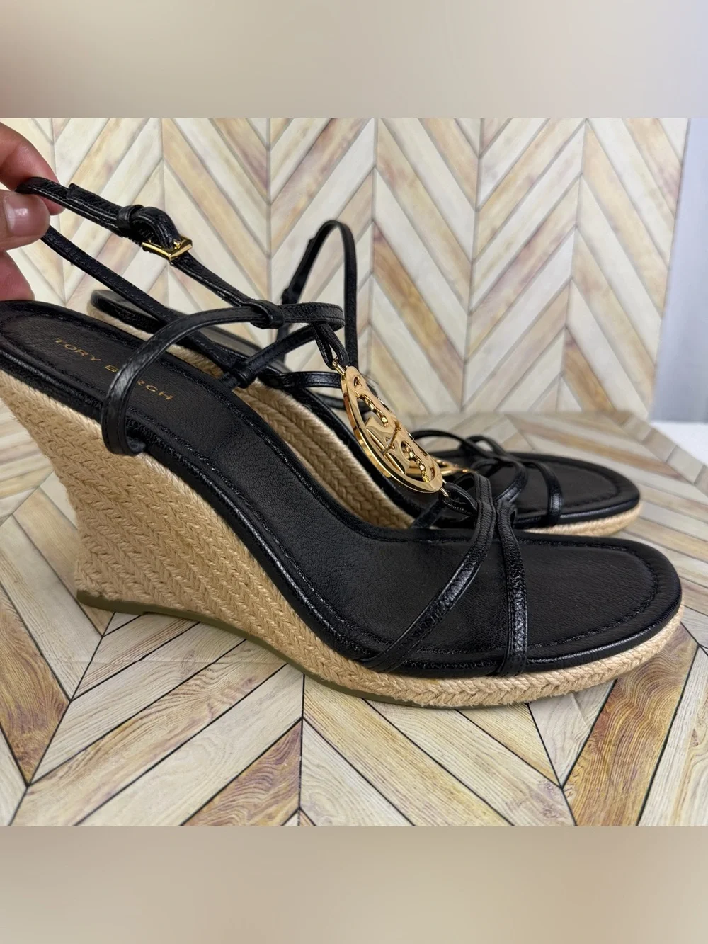 Tory Burch like new